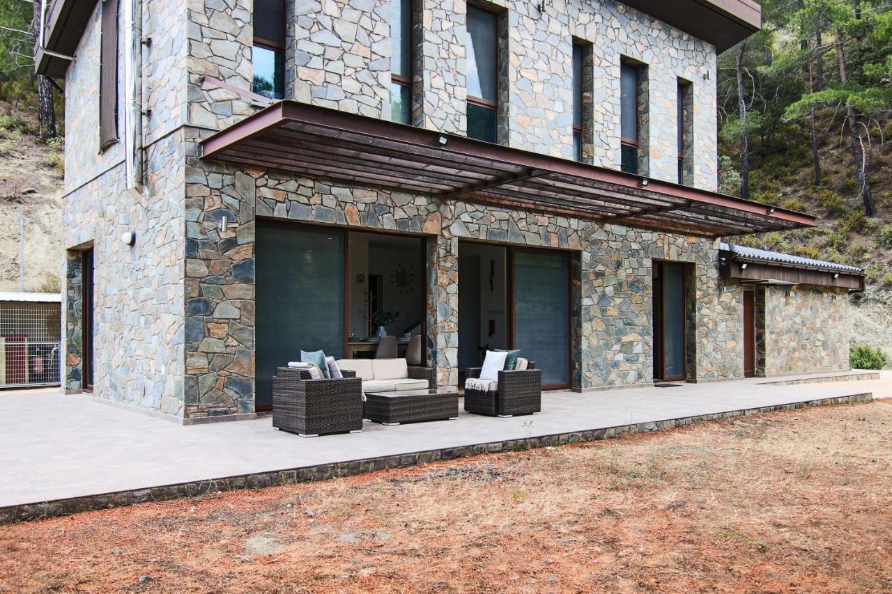 Phaedrus Living: Forest View Luxury Villa Chantara Foini Dış mekan fotoğraf